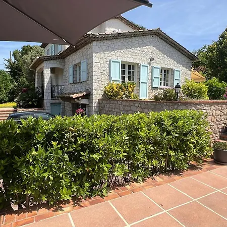 Alessia, Provencale A Casa vacanze
